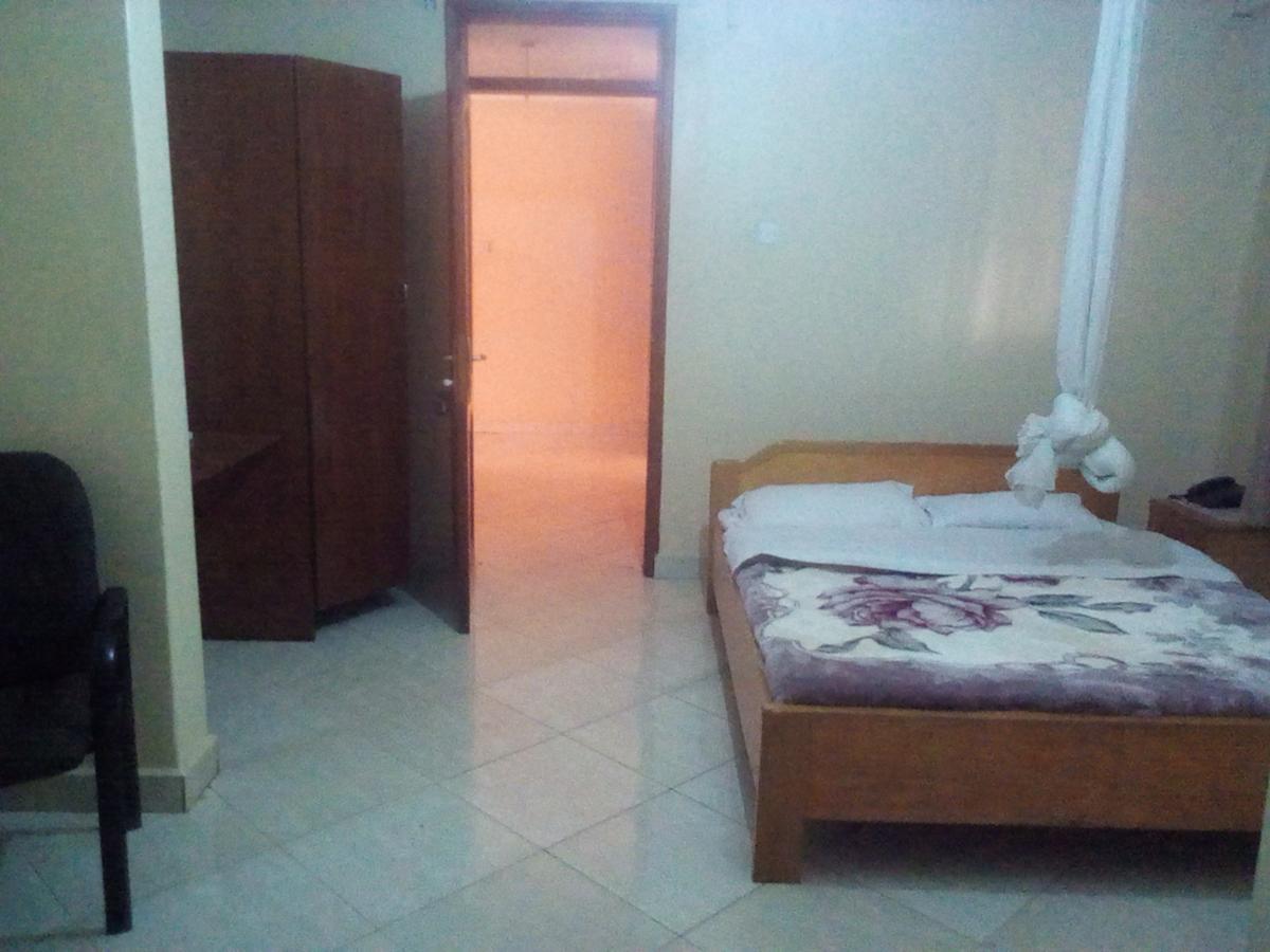 Mamba Hotel Kampala Extérieur photo